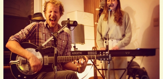 LINARD (singer-songwriter/BE)